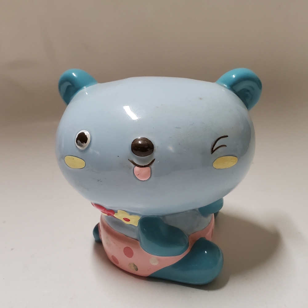 Baby Winking Bear or‎ Cat Piggy Bank